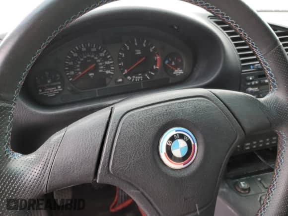 1997 BMW 3 Series M3s z VIN WBSCD9324VEE06968, wystawiony jako Copart lot #85056034 z przebiegiem Nie podano mil oraz Szkoda całkowita • Salvage title. Historia ofert i sprzedaży dostępna na DreamBid. Obrazek 9.