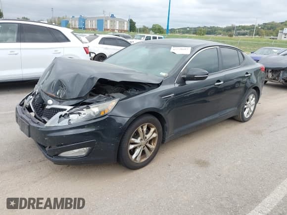 ✅ 2013 Kia Optima EX • VIN: 5XXGN4A78DG211597 • Lot: 43370683. Wystawiony na IAAI z przebiegiem 204 637 mil. Bezpłatny archiwum sprzedaży aukcyjnych z USA i szczegółowy raport historii pojazdu na DreamBid. Zdjęcie 2.