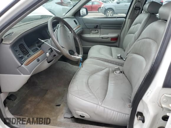 ✅ 1997 Ford Crown Victoria LX • VIN: 2FALP74WXVX114442 • Lot: 59524075. Listed on Copart with 138,450 mi. Free auction sales archive from the USA and detailed vehicle history report at DreamBid. Image 7.