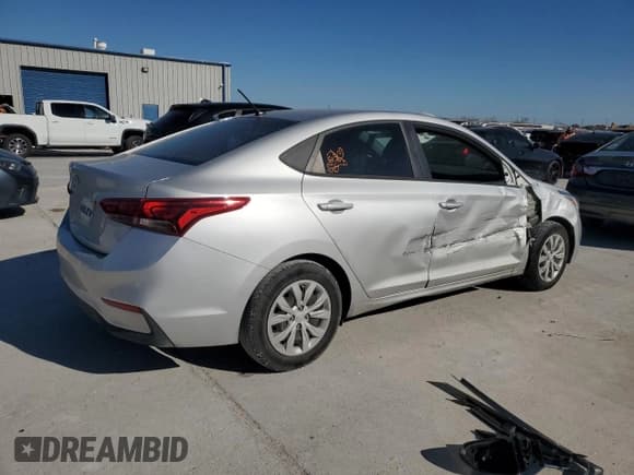 ✅ 2020 Hyundai Accent SE • VIN: 3KPC24A67LE092107 • Лот: 49967315. Опубликован ранее на Copart с пробегом 32 896 миль. Бесплатный доступ к архиву аукционных продаж из США и подробный отчёт об истории автомобиля на DreamBid. Изображение 3.