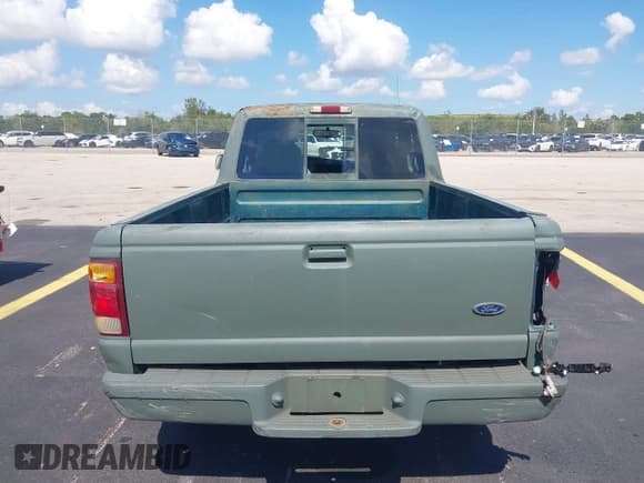 ✅ 1998 Ford Ranger XL • VIN: 1FTYR10C0WUC03870 • Lot: 42502508. Listed on IAAI with 151,622 mi. Free auction sales archive from the USA and detailed vehicle history report at DreamBid. Image 16.