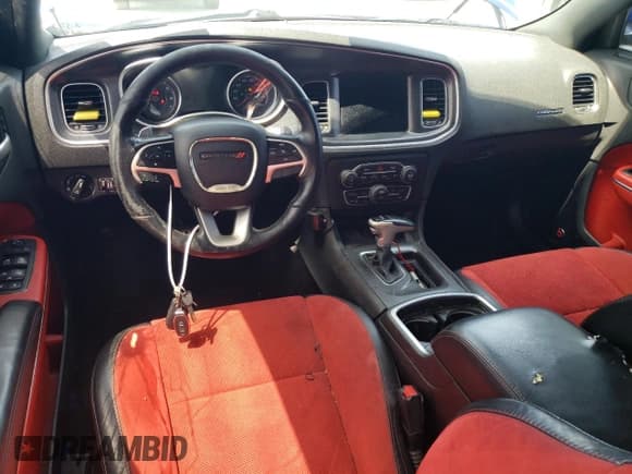 ✅ 2018 Dodge Charger R/T Scat Pack • VIN: 2C3CDXGJ9JH200854 • Lot: 63281065. Listed on Copart with 89,440 mi. Free auction sales archive from the USA and detailed vehicle history report at DreamBid. Image 8.