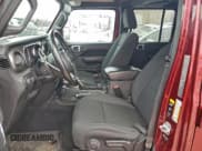 ✅ 2021 Jeep Gladiator Sport S • VIN: 1C6HJTAG7ML523394 • Lot: 93932255. Wystawiony na Copart z przebiegiem 85 545 mil. Bezpłatny archiwum sprzedaży aukcyjnych z USA i szczegółowy raport historii pojazdu na DreamBid. Zdjęcie 7.