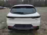 2024 Dodge Hornet R/T z VIN ZACPDFCW8R3A30058, wystawiony jako Copart lot #51088605 z przebiegiem 14 857 mil mil oraz Czysty tytuł • Clean title. Historia ofert i sprzedaży dostępna na DreamBid. Obrazek 6.