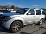 ✅ 2005 Nissan Pathfinder SE • VIN: 5N1AR18U95C768150 • Lot: 43709733. Listed on IAAI with 227,859 mi. Free auction sales archive from the USA and detailed vehicle history report at DreamBid. Image 14.