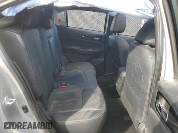 ✅ 2024 Mitsubishi Eclipse Cross SE • VIN: JA4ATWAA4RZ058055 • Lot: 90113255. Wystawiony na Copart z przebiegiem 1 010 mil. Bezpłatny archiwum sprzedaży aukcyjnych z USA i szczegółowy raport historii pojazdu na DreamBid. Zdjęcie 10.