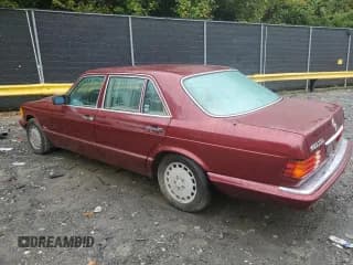 ✅ 1986 Mercedes-Benz 420 SEL • VIN: WDBCA35D7GA275231 • Lot: 68381924. Wystawiony na Copart z przebiegiem 239 977 mil. Bezpłatny archiwum sprzedaży aukcyjnych z USA i szczegółowy raport historii pojazdu na DreamBid. Zdjęcie 2.