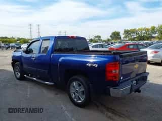 2013 Chevrolet Silverado 1500 LT z VIN 1GCRKSE78DZ380399, wystawiony jako IAAI lot #43362671 z przebiegiem 167 526 mil mil oraz . Historia ofert i sprzedaży dostępna na DreamBid. Obrazek 3.