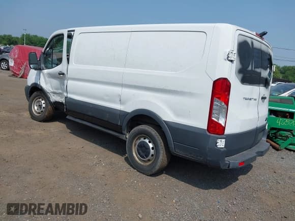 ✅ 2015 Ford Transit Cargo • VIN: 1FTNR1YM6FKB00237 • Лот: 41881887. Опубликован ранее на IAAI с пробегом 97 274 миль. Бесплатный доступ к архиву аукционных продаж из США и подробный отчёт об истории автомобиля на DreamBid. Изображение 3.