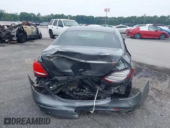 ✅ 2019 Mercedes-Benz E 53 AMG • VIN: WDDZF6BBXKA491848 • Lot: 39120298. Listed on IAAI with 37,330 mi. Free auction sales archive from the USA and detailed vehicle history report at DreamBid. Image 16.