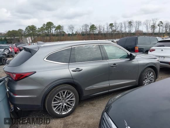 ✅ 2023 Acura MDX Advance • VIN: 5J8YE1H84PL028270 • Lot: 41929156. Listed on IAAI with 22,837 mi. Free auction sales archive from the USA and detailed vehicle history report at DreamBid. Image 13.