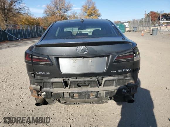 ✅ 2006 Lexus IS 250 • VIN: JTHCK262862007463 • Лот: 90078735. Опубликован ранее на Copart с пробегом 226 182 миль. Бесплатный доступ к архиву аукционных продаж из США и подробный отчёт об истории автомобиля на DreamBid. Изображение 6.