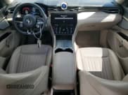 ✅ 2023 Maserati Grecale GT • VIN: ZN682AVA5P7418462 • Лот: 85290755. Опубликован ранее на Copart с пробегом 25 817 миль. Бесплатный доступ к архиву аукционных продаж из США и подробный отчёт об истории автомобиля на DreamBid. Изображение 8.