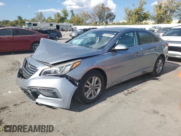 ✅ 2015 Hyundai Sonata SE • VIN: 5NPE24AF3FH246434 • Лот: 85145385. Опубликован ранее на Copart с пробегом 96 177 миль. Бесплатный доступ к архиву аукционных продаж из США и подробный отчёт об истории автомобиля на DreamBid. Изображение 1.