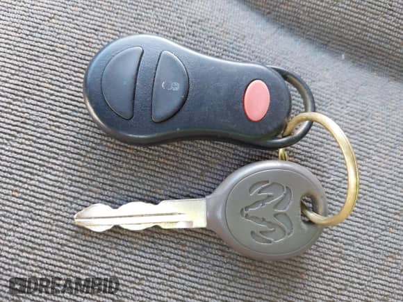 2002 Dodge Caravan SE с VIN 1B4GP44R92B611255, выставлен на аукционе IAAI как лот 42783171 с пробегом 156 821 миль миль и . История ставок и продаж доступна на DreamBid. Изображение 11.