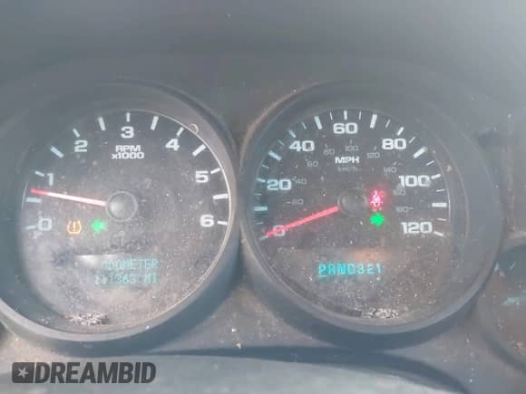 ✅ 2011 Chevrolet Silverado 1500 LS • VIN: 1GCRKREA1BZ313757 • Lot: 43327641. Wystawiony na IAAI z przebiegiem 111 363 mil mil. Skorzystaj z bezpłatnego archiwum sprzedaży aukcyjnych z USA i zobacz szczegółowy raport historii pojazdu na DreamBid. Zdjęcie 7.