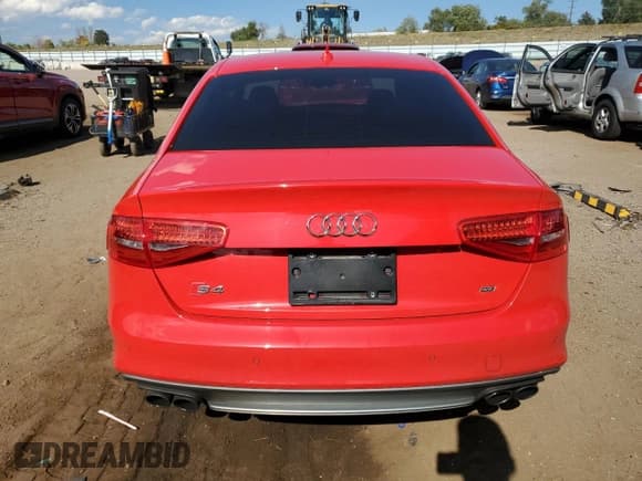 ✅ 2014 Audi S4 Prestige • VIN: WAUKGAFL5EA035739 • Лот: 87054955. Опубликован ранее на Copart с пробегом 97 251 миль. Бесплатный доступ к архиву аукционных продаж из США и подробный отчёт об истории автомобиля на DreamBid. Изображение 6.