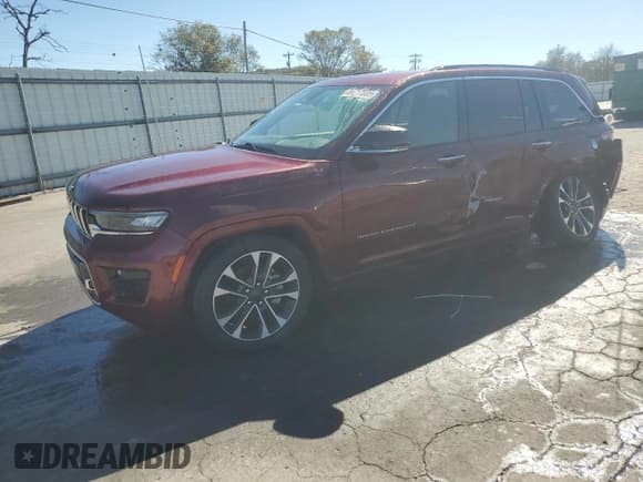 ✅ 2022 Jeep Grand Cherokee Overland • VIN: 1C4RJHDG7N8635896 • Lot: 86717585. Listed on Copart with 49,010 mi. Free auction sales archive from the USA and detailed vehicle history report at DreamBid. Image 1.