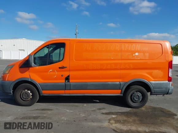 ✅ 2015 Ford Transit Cargo • VIN: 1FTNR1ZM5FKA11354 • Лот: 43917234. Опубликован ранее на IAAI с пробегом 361 046 миль. Бесплатный доступ к архиву аукционных продаж из США и подробный отчёт об истории автомобиля на DreamBid. Изображение 14.