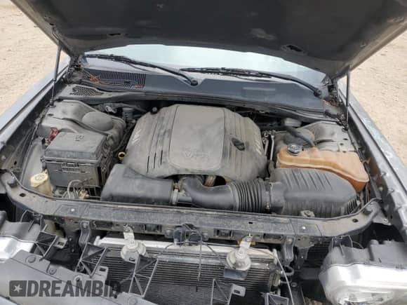 2012 Dodge Challenger R/T z VIN 2C3CDYBT1CH201725, wystawiony jako Copart lot #69679104 z przebiegiem 174 416 mil mil oraz Szkoda całkowita • Salvage title. Historia ofert i sprzedaży dostępna na DreamBid. Obrazek 11.