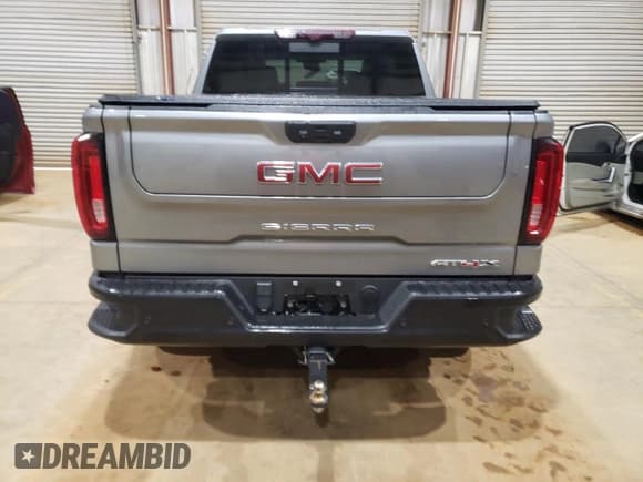 ✅ 2023 GMC Sierra 1500 AT4X • VIN: 3GTUUFEL5PG223359 • Лот: 46079415. Опубликован ранее на Copart с пробегом 45 143 миль. Бесплатный доступ к архиву аукционных продаж из США и подробный отчёт об истории автомобиля на DreamBid. Изображение 6.