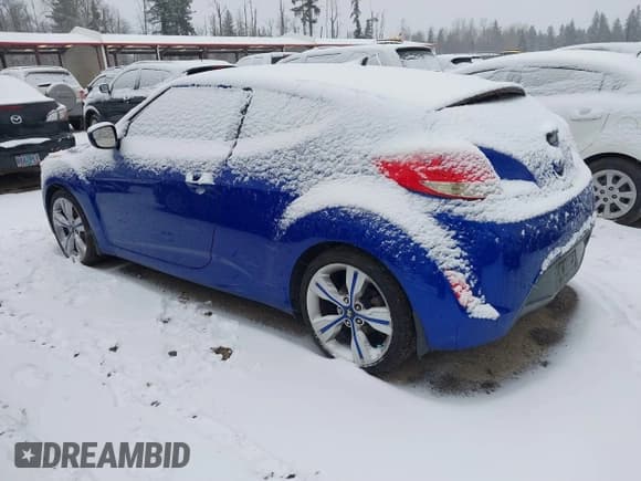 ✅ 2014 Hyundai Veloster • VIN: KMHTC6AD0EU186563 • Lot: 41572856. Wystawiony na IAAI z przebiegiem 156 227 mil. Bezpłatny archiwum sprzedaży aukcyjnych z USA i szczegółowy raport historii pojazdu na DreamBid. Zdjęcie 3.