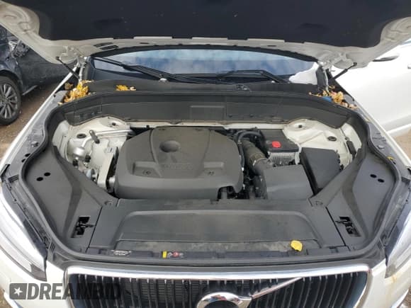 ✅ 2019 Volvo XC90 Momentum • VIN: YV4A22PK5K1444180 • Lot: 71749725. Wystawiony na Copart z przebiegiem 33 022 mil. Bezpłatny archiwum sprzedaży aukcyjnych z USA i szczegółowy raport historii pojazdu na DreamBid. Zdjęcie 11.