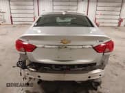 ✅ 2019 Chevrolet Impala Premier • VIN: 2G1105S35K9114134 • Лот: 43387670. Опубликован ранее на IAAI с пробегом 125 261 миль. Бесплатный доступ к архиву аукционных продаж из США и подробный отчёт об истории автомобиля на DreamBid. Изображение 17.