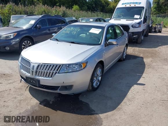 ✅ 2012 Lincoln MKZ Hybrid • VIN: 3LNDL2L31CR803426 • Lot: 43192959. Wystawiony na IAAI z przebiegiem 157 102 mil. Bezpłatny archiwum sprzedaży aukcyjnych z USA i szczegółowy raport historii pojazdu na DreamBid. Zdjęcie 2.
