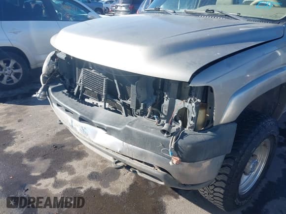 ✅ 2001 Chevrolet Silverado 2500HD LT3 • VIN: 1GCHK23G91F134828 • Лот: 40725454. Опубликован ранее на IAAI с пробегом 187 129 миль. Бесплатный доступ к архиву аукционных продаж из США и подробный отчёт об истории автомобиля на DreamBid. Изображение 6.