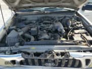 ✅ 2001 Toyota Tacoma PreRunner • VIN: 5TESM92NX1Z799653 • Лот: 80274355. Опубликован ранее на Copart с пробегом 279 477 миль. Бесплатный доступ к архиву аукционных продаж из США и подробный отчёт об истории автомобиля на DreamBid. Изображение 11.