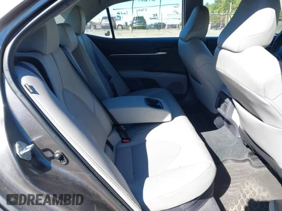 2023 Toyota Camry Hybrid XLE с VIN 4T1F31AK0PU053612, выставлен на аукционе IAAI как лот 43366100 с пробегом 74 858 миль миль и . История ставок и продаж доступна на DreamBid. Изображение 8.