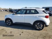 ✅ 2024 Hyundai Venue SEL • VIN: KMHRC8A32RU332898 • Lot: 42436535. Listed on Copart with 5,029 mi. Free auction sales archive from the USA and detailed vehicle history report at DreamBid. Image 2.