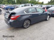 ✅ 2018 Nissan Altima SV • VIN: 1N4AL3AP5JC236433 • Lot: 43184409. Wystawiony na IAAI z przebiegiem 96 167 mil. Bezpłatny archiwum sprzedaży aukcyjnych z USA i szczegółowy raport historii pojazdu na DreamBid. Zdjęcie 4.