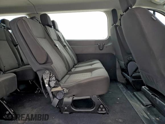 ✅ 2024 Ford Transit Passenger XLT • VIN: 1FBAX2Y84RKA86344 • Lot: 95713775. Wystawiony na Copart z przebiegiem 6 993 mil. Bezpłatny archiwum sprzedaży aukcyjnych z USA i szczegółowy raport historii pojazdu na DreamBid. Zdjęcie 11.