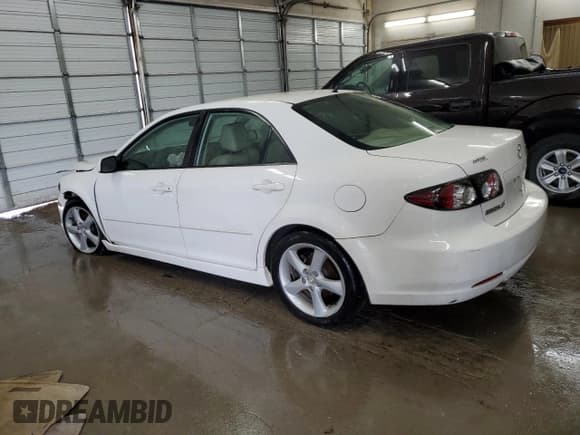 ✅ 2008 Mazda 6 S Sport VE • VIN: 1YVHP80D185M32900 • Lot: 65467164. Wystawiony na Copart z przebiegiem 183 894 mil. Bezpłatny archiwum sprzedaży aukcyjnych z USA i szczegółowy raport historii pojazdu na DreamBid. Zdjęcie 2.