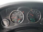 ✅ 2018 Jeep Wrangler Unlimited Sahara • VIN: 1C4BJWEG8JL823760 • Lot: 84423965. Wystawiony na Copart z przebiegiem 122 415 mil. Bezpłatny archiwum sprzedaży aukcyjnych z USA i szczegółowy raport historii pojazdu na DreamBid. Zdjęcie 9.