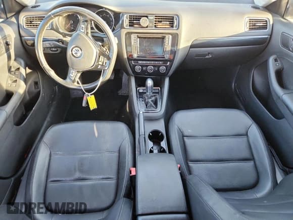 ✅ 2017 Volkswagen Jetta SEL • VIN: 3VWL17AJ8HM338178 • Lot: 87084975. Listed on Copart with Not provided. Free auction sales archive from the USA and detailed vehicle history report at DreamBid. Image 8.