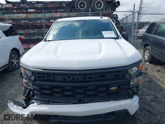 ✅ 2023 Chevrolet Silverado 1500 Custom • VIN: 3GCPABEK0PG189420 • Lot: 41931810. Wystawiony na IAAI z przebiegiem 40 505 mil. Bezpłatny archiwum sprzedaży aukcyjnych z USA i szczegółowy raport historii pojazdu na DreamBid. Zdjęcie 12.