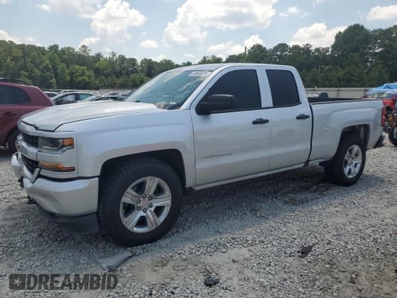 ✅ 2017 Chevrolet Silverado 1500 Custom • VIN: 1GCRCPEH7HZ208955 • Lot: 63666875. Wystawiony na Copart z przebiegiem 151 758 mil. Bezpłatny archiwum sprzedaży aukcyjnych z USA i szczegółowy raport historii pojazdu na DreamBid. Zdjęcie 1.
