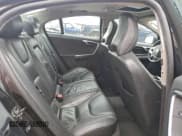 ✅ 2012 Volvo S60 T5 • VIN: YV1622FS8C2101055 • Lot: 91900265. Wystawiony na Copart z przebiegiem 159 009 mil. Bezpłatny archiwum sprzedaży aukcyjnych z USA i szczegółowy raport historii pojazdu na DreamBid. Zdjęcie 11.