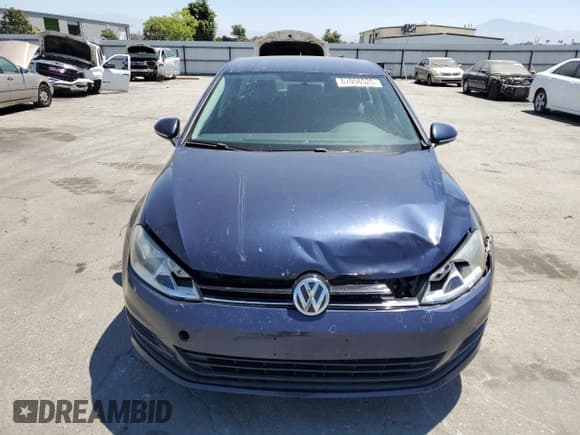 ✅ 2015 Volkswagen Golf S • VIN: 3VWRA7AU4FM029650 • Lot: 67058525. Wystawiony na Copart z przebiegiem 124 548 mil. Bezpłatny archiwum sprzedaży aukcyjnych z USA i szczegółowy raport historii pojazdu na DreamBid. Zdjęcie 5.