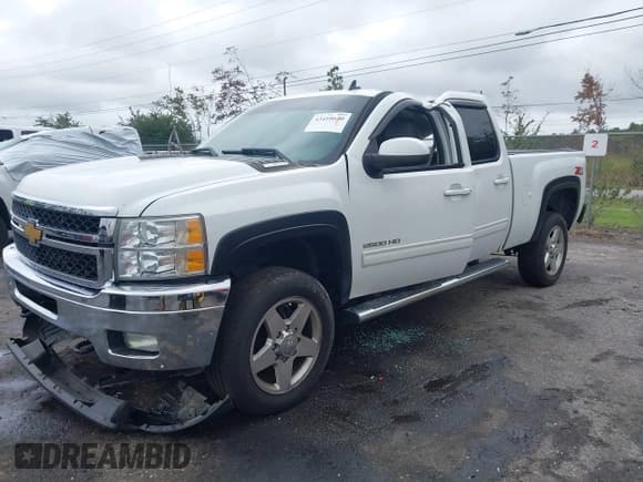 ✅ 2012 Chevrolet Silverado 2500HD LTZ • VIN: 1GC1KYE88CF200220 • Lot: 43410640. Wystawiony na IAAI z przebiegiem 246 702 mil. Bezpłatny archiwum sprzedaży aukcyjnych z USA i szczegółowy raport historii pojazdu na DreamBid. Zdjęcie 2.