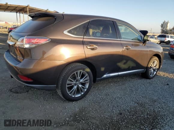 ✅ 2014 Lexus RX 450h • VIN: JTJZB1BA3E2009801 • Lot: 90126195. Wystawiony na Copart z przebiegiem 145 486 mil. Bezpłatny archiwum sprzedaży aukcyjnych z USA i szczegółowy raport historii pojazdu na DreamBid. Zdjęcie 3.