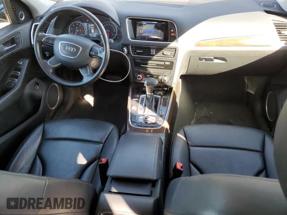 ✅ 2016 Audi Q5 Premium Plus • VIN: WA1L2AFP2GA066923 • Lot: 72945864. Wystawiony na Copart z przebiegiem 75 867 mil. Bezpłatny archiwum sprzedaży aukcyjnych z USA i szczegółowy raport historii pojazdu na DreamBid. Zdjęcie 8.