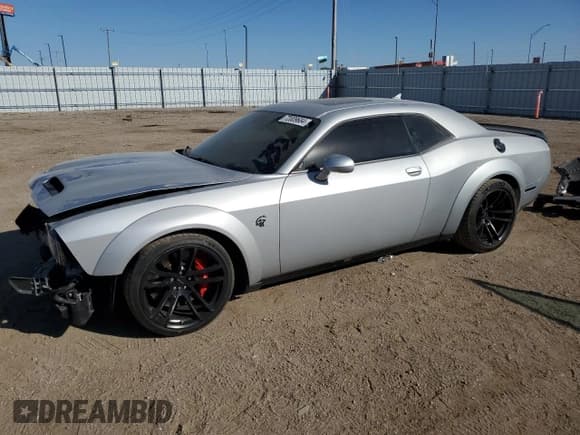✅ 2020 Dodge Challenger SRT Hellcat Widebody • VIN: 2C3CDZC93LH239532 • Lot: 72009684. Wystawiony na Copart z przebiegiem 50 633 mil. Bezpłatny archiwum sprzedaży aukcyjnych z USA i szczegółowy raport historii pojazdu na DreamBid. Zdjęcie 1.