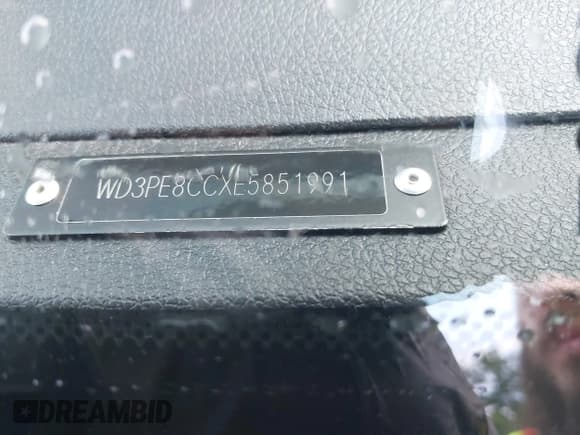 ✅ 2014 Mercedes-Benz Sprinter Cargo • VIN: WD3PE8CCXE5851991 • Lot: 42263362. Listed on IAAI with 123,333 mi. Free auction sales archive from the USA and detailed vehicle history report at DreamBid. Image 9.