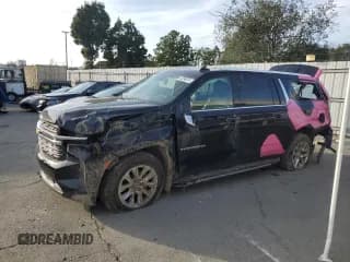 ✅ 2021 Chevrolet Suburban Premier • VIN: 1GNSKFKD0MR492754 • Lot: 44256615. Wystawiony na Copart z przebiegiem 141 576 mil. Bezpłatny archiwum sprzedaży aukcyjnych z USA i szczegółowy raport historii pojazdu na DreamBid. Zdjęcie 1.