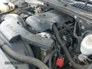 ✅ 2003 Chevrolet Suburban LT • VIN: 3GNFK16Z53G273961 • Лот: 41875181. Опубликован ранее на IAAI с пробегом 194 091 миль. Бесплатный доступ к архиву аукционных продаж из США и подробный отчёт об истории автомобиля на DreamBid. Изображение 12.