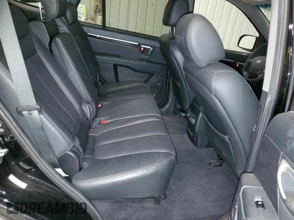 ✅ 2009 Hyundai Santa Fe Limited • VIN: 5NMSH73EX9H323518 • Lot: 90381475. Listed on Copart with 115,746 mi. Free auction sales archive from the USA and detailed vehicle history report at DreamBid. Image 11.